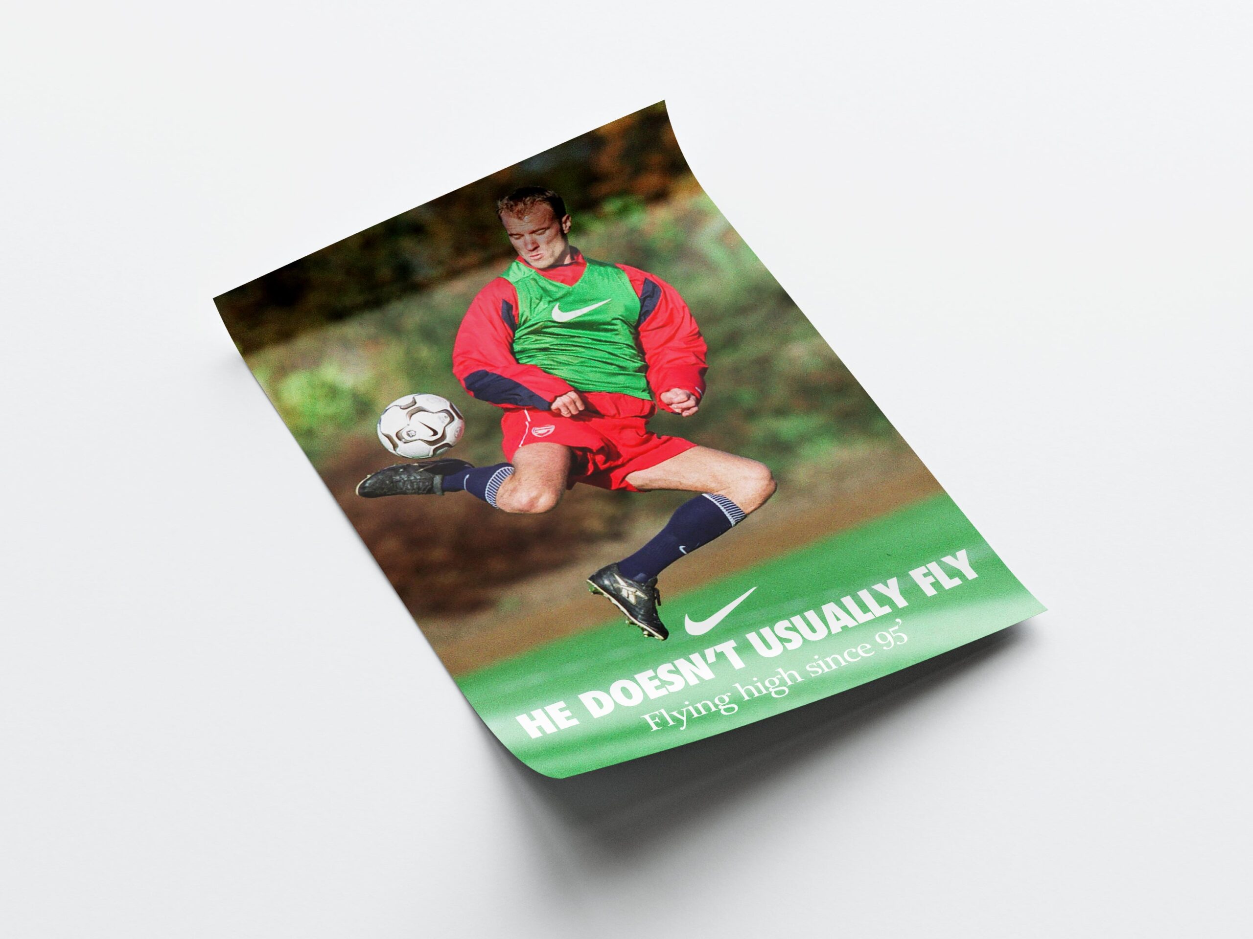 Dennis Bergkamp 'Fly' Poster - Image 4